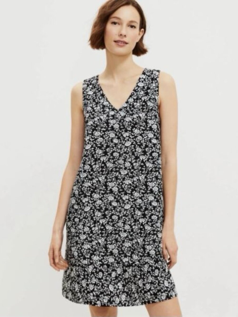 LOFT Black & White Floral Double V Sleeveless Linen Blend Flounce Dress - M